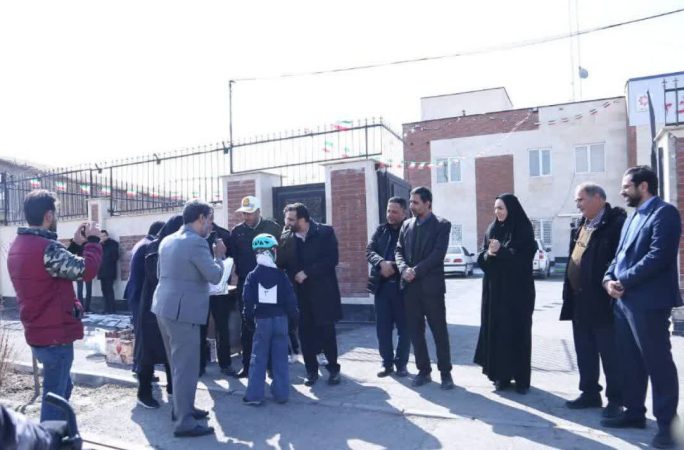 برگزاری همایش همگانی  در پردیس