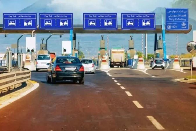 زورگویی پلتفرم های آزادراهی در غیاب نهادهای نظارتی زورگویی پلتفرم های آزادراهی در غیاب نهادهای نظارتی